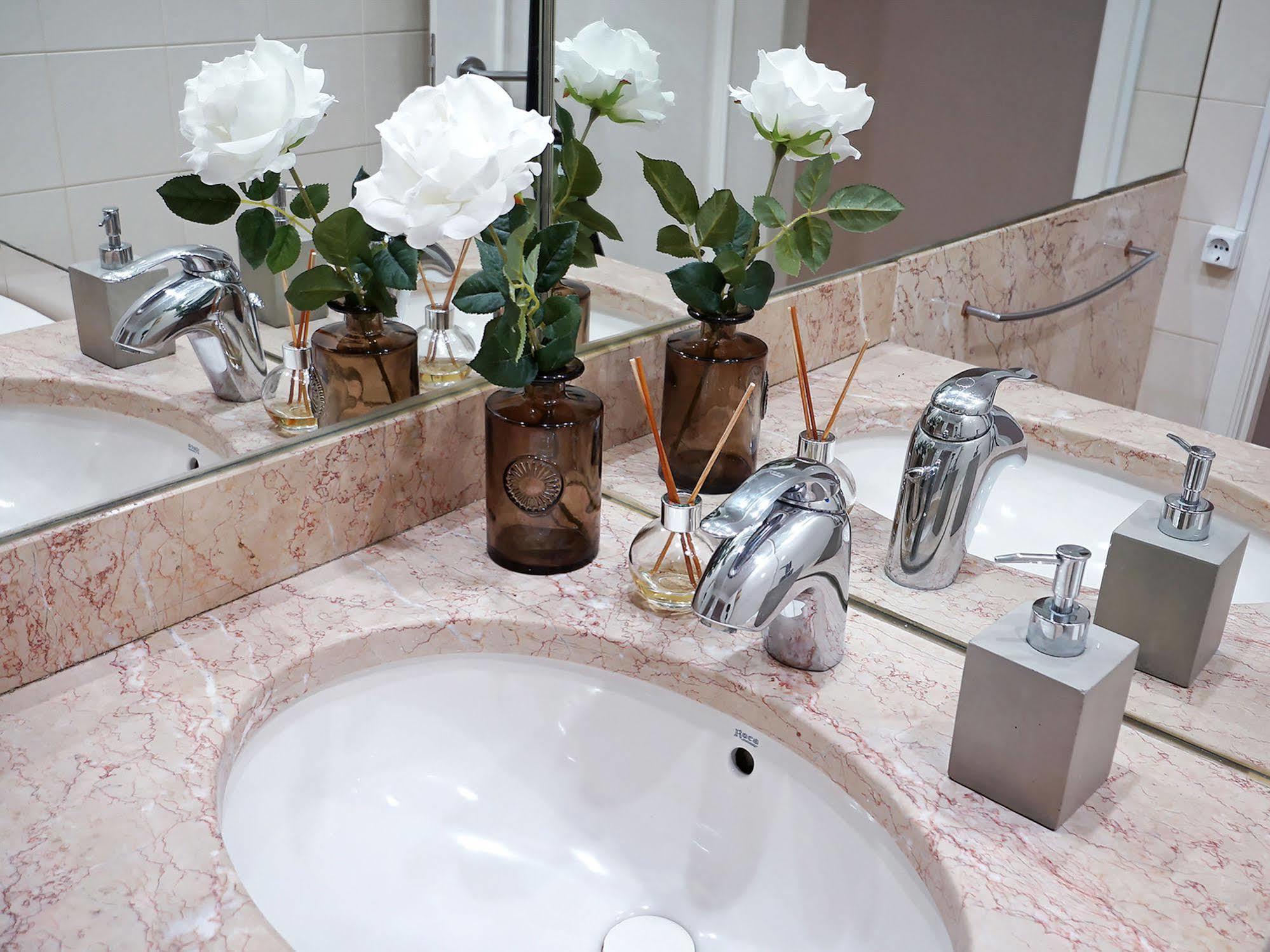 Bed & Breakfast Shiado Lisbon