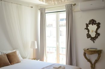 Shiado Suites Alojamento de Acomodação e Pequeno-almoço Lisboa