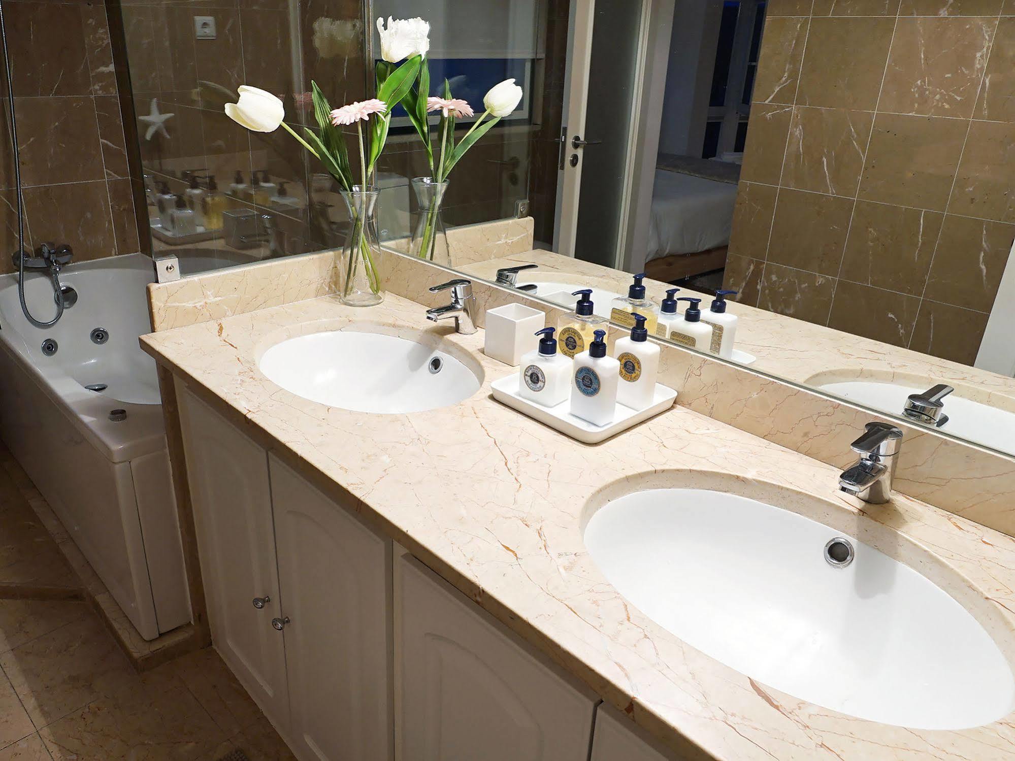 Shiado Suites Alojamento de Acomodação e Pequeno-almoço Lisboa
